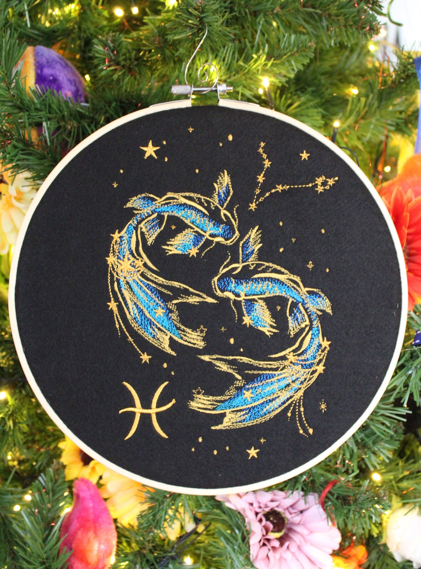 Pisces Zodiac hoop Art,  Water Element, Birthday Gift, Astrology Present, Gift for Sister, Baby Shower , Present suitable for all occasions