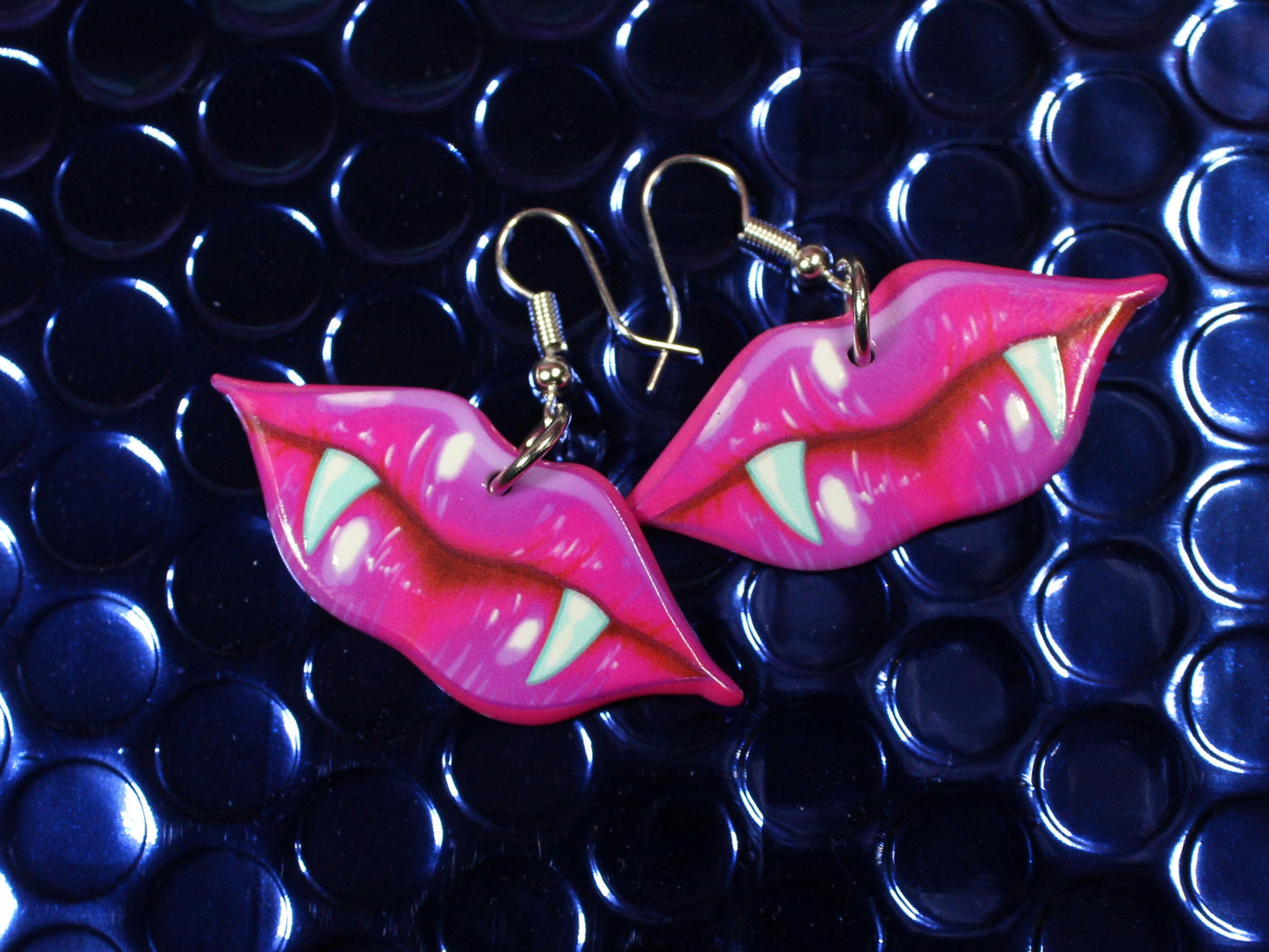 Vampire Lips Dangle Earrings, Vampire Earrings, Horror Earrings, Alternative Valentines Gift, Spooky Earrings, Goth Earrings, Secret Romance