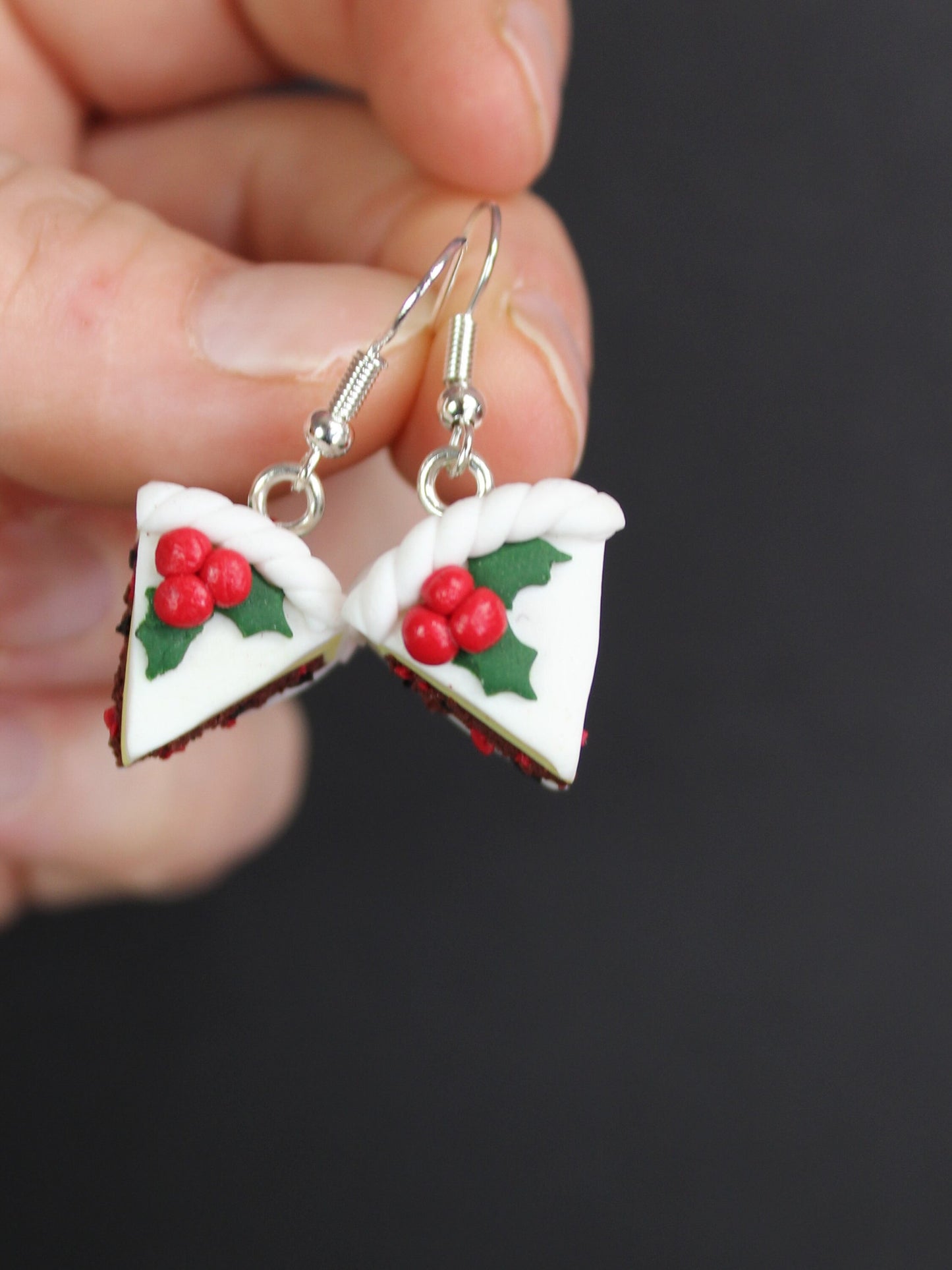 Realistic Christmas Cake Earrings, Christmas Cake Earrings, Iced Cake Earrings, Christmas Earrings, Fruit Cake, Festive Food Earrings