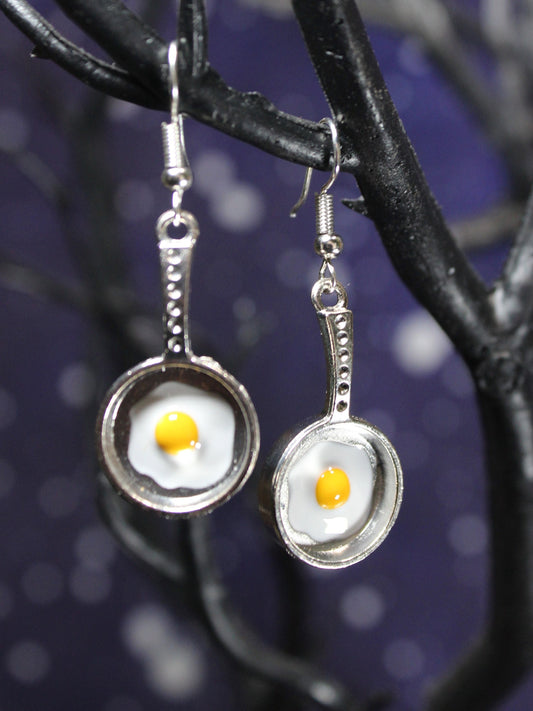 Fried Egg Earrings, Frying Pan Earrings, Kawaii Earrings, Egg Earrings, Breakfast Earrings, Gift for Cook, End of Term Gift, Teachers Gift