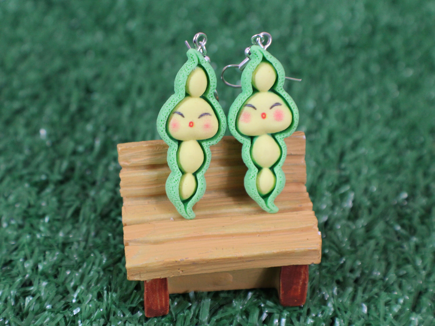 Peas in a Pod Dangle Earrings, Cute Kawaii Peas in Pod Earrings, Vegetable Earrings, Gardner's Gift, Veggie Earrings, Pea Earrings Gift