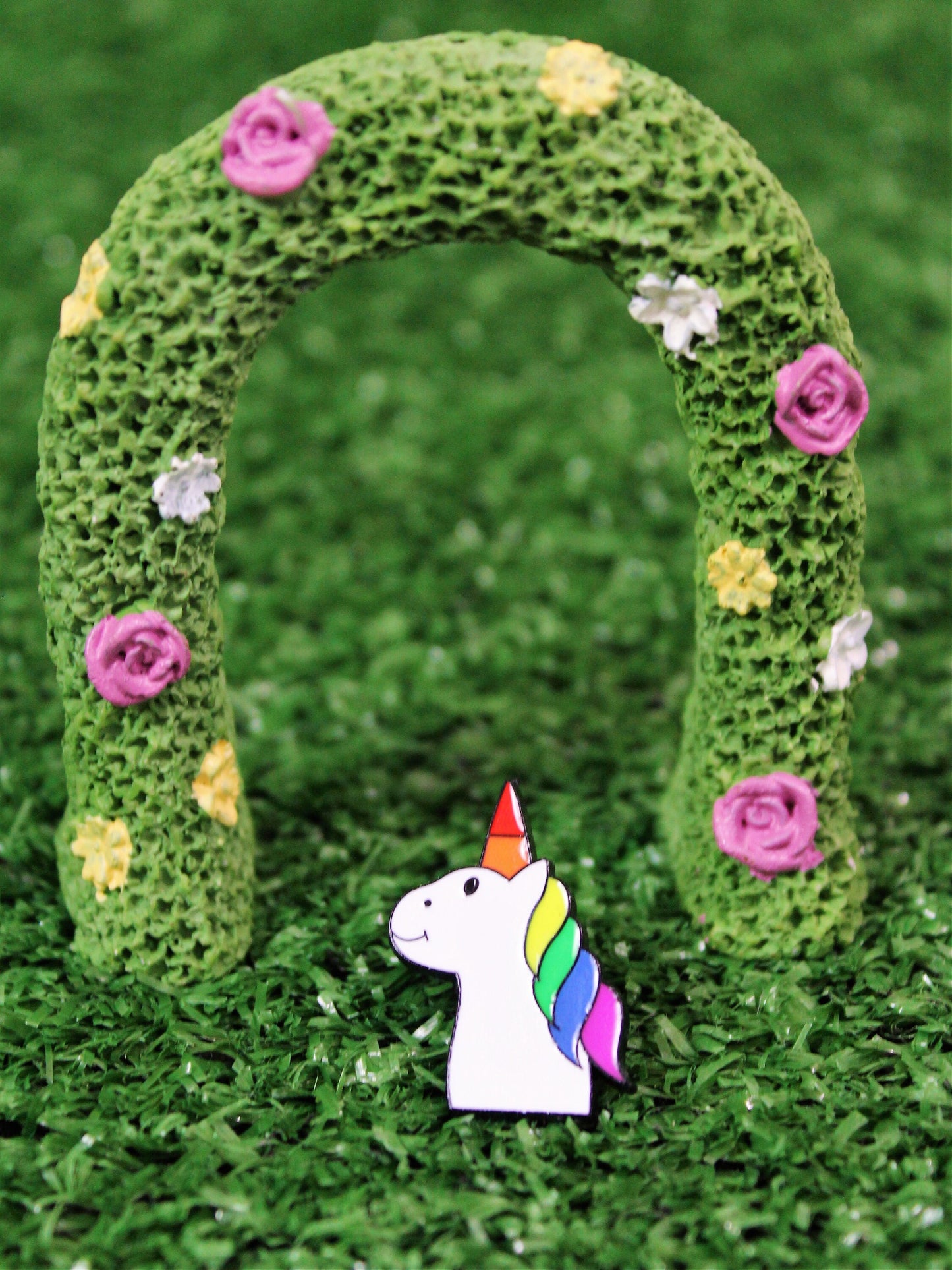 Rainbow Unicorn Badge, Rainbow Brooch, Positivity Badge, Send a hug, Rainbow Lapel Pin, Rainbow Unicorn Tie Pin, Enamel Pin Badge, Unicorns