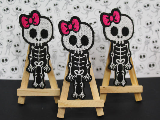 Skeleton Girl Embroidered Iron on Patch, Skeleton Sew on Patch, Embroidered Skeleton Badge, Skeleton Motif, Kawaii Skeleton Applique