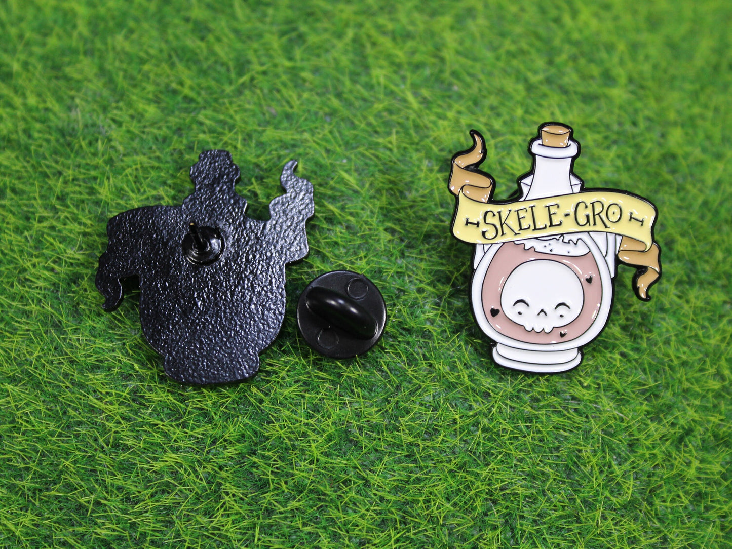 Magic Potion Bottle Pin, Skele Gro Pin Badge, Paediatrician Gift, Witchcraft Pin, Wizard Pin, Enamel Pin, Potion Pin, Lapel Pin