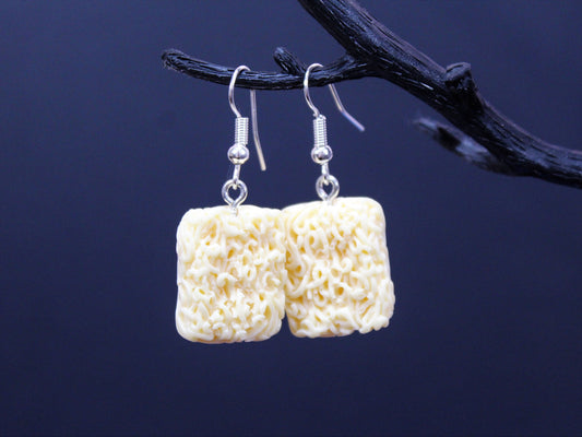 Noodle Earrings, Fun Food Jewellery, Novelty Earrings, Kawaii Food Earrings, Cute Earrings, Ramen Noodles, Supernoodles