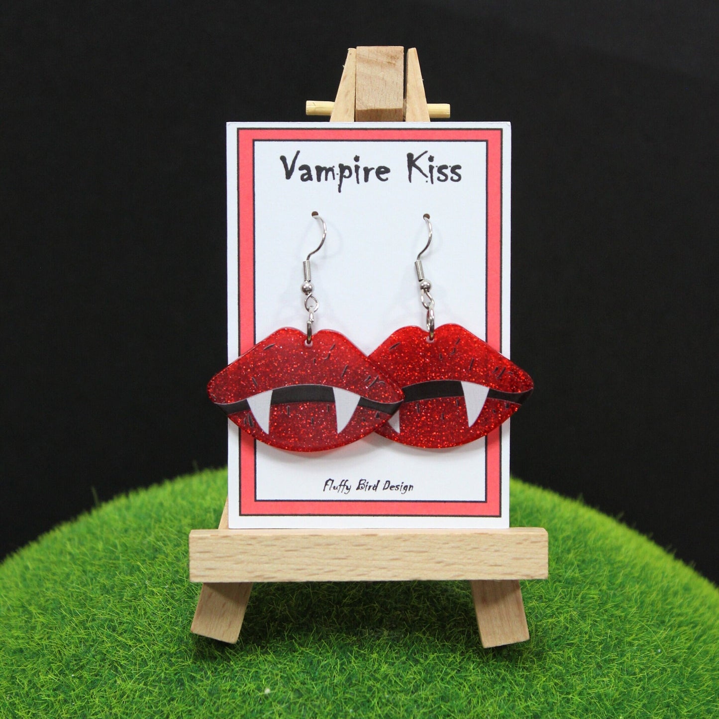 Vampire Teeth Earrings, Vampire Lips,  Earrings, Horror Earrings, Spooky Earrings, Goth Earrings, Glitter Earrings, Vampire costume